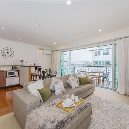 Princes Wharf - Charming 1Br Apartment Окленд Экстерьер фото